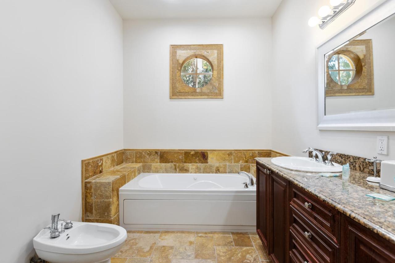 Luxury Spanish Villa 4 Bedroom 4 Bathroom Pool Sunny Isles North Miami Beach Eksteriør bilde
